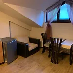 7 In Alexander Complex Appartement *