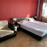 Appartement 7 In Alexander Complex