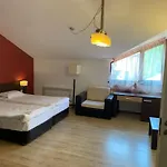 Appartement 7 In Alexander Complex *