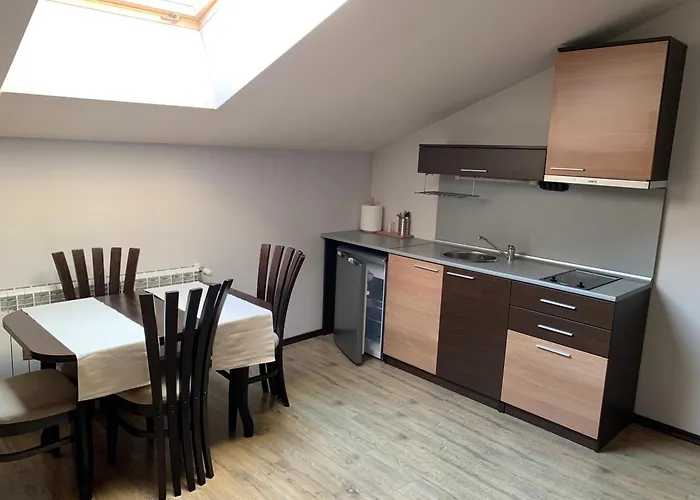 アパート 7 In Alexander Complex バンスコ