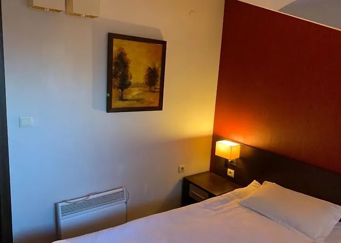 アパート 7 In Alexander Complex