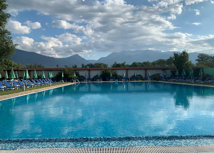 7 In Alexander Complex アパート *