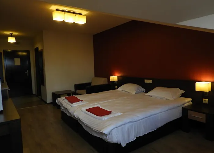 アパート 7 In Alexander Complex *